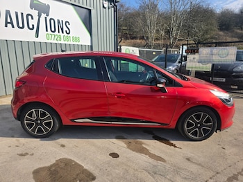 Used Renault Clio 2014 for sale - 77973776: Photo