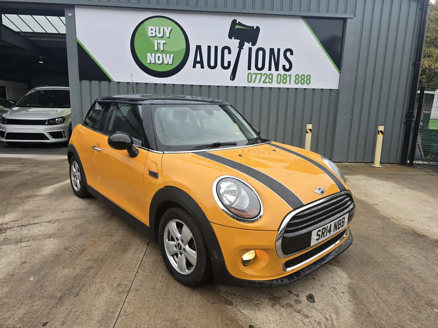Used MINI Hatch 2014 for sale - 76142461: Photo 1