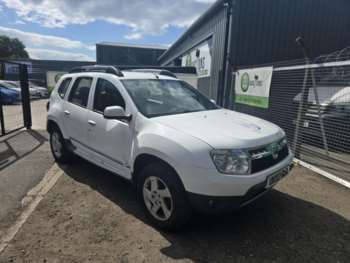 2014 (02) - 1.5 dCi 110 Laureate 5dr 4X4