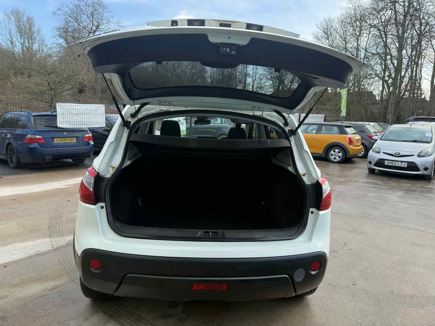 Used Nissan Qashqai 2012 for sale - 77324758: Photo 5