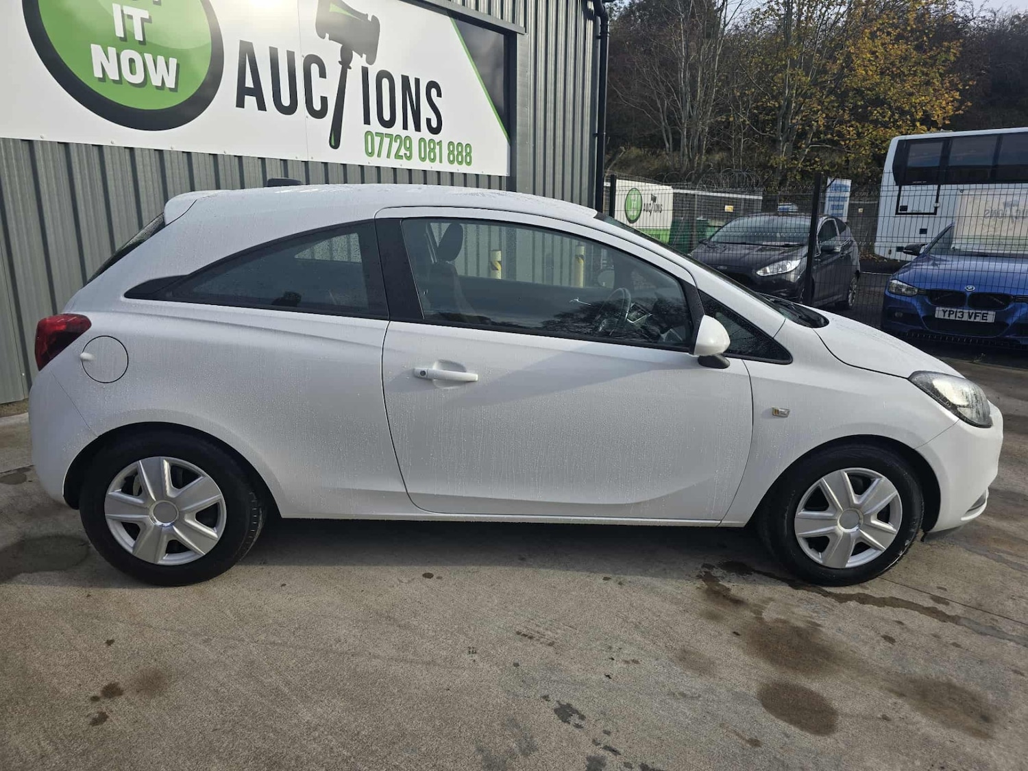 Used Vauxhall Corsa 2016 for sale - 76352335: Photo 4