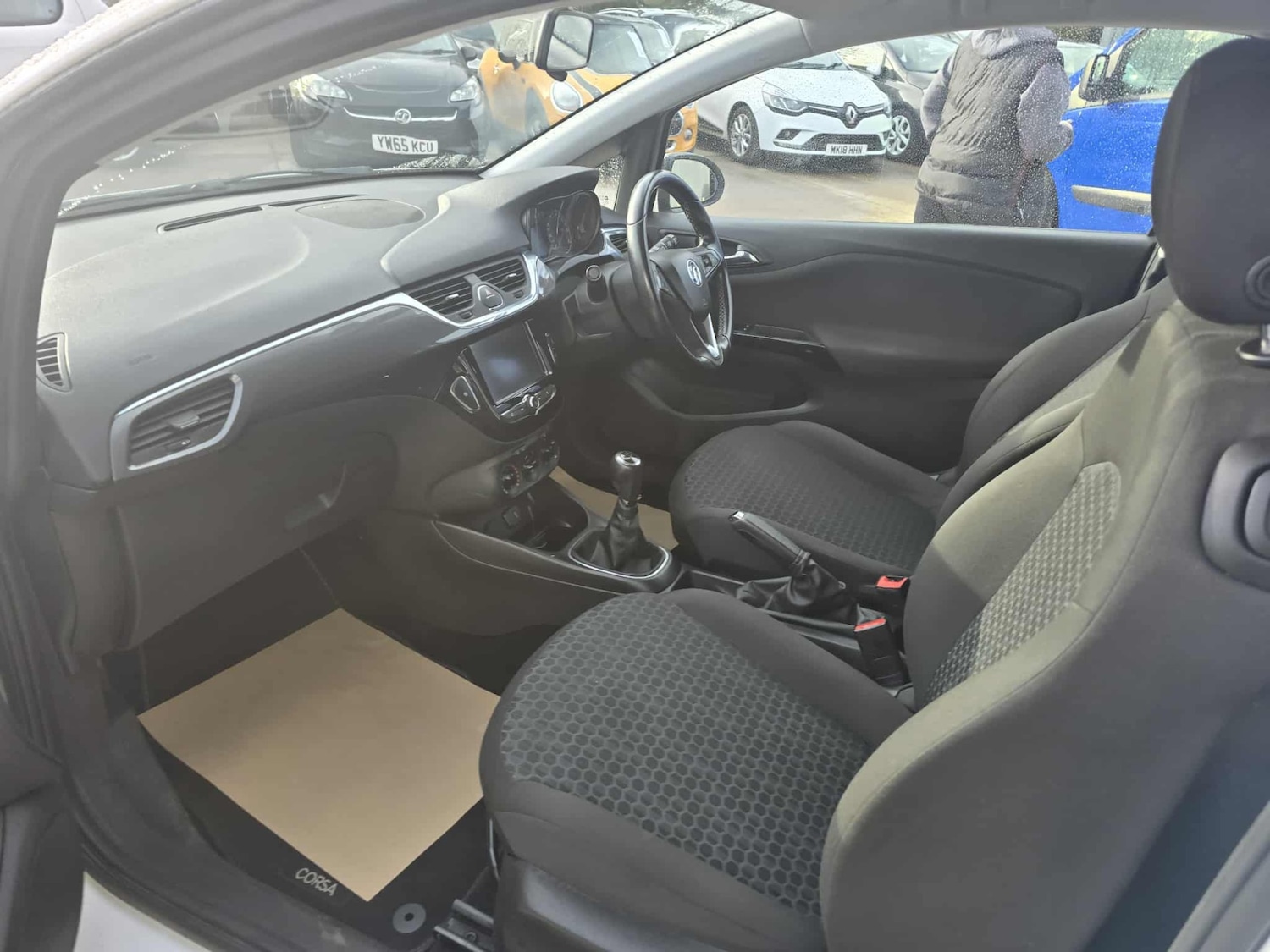 Used Vauxhall Corsa 2016 for sale - 76352335: Photo 8