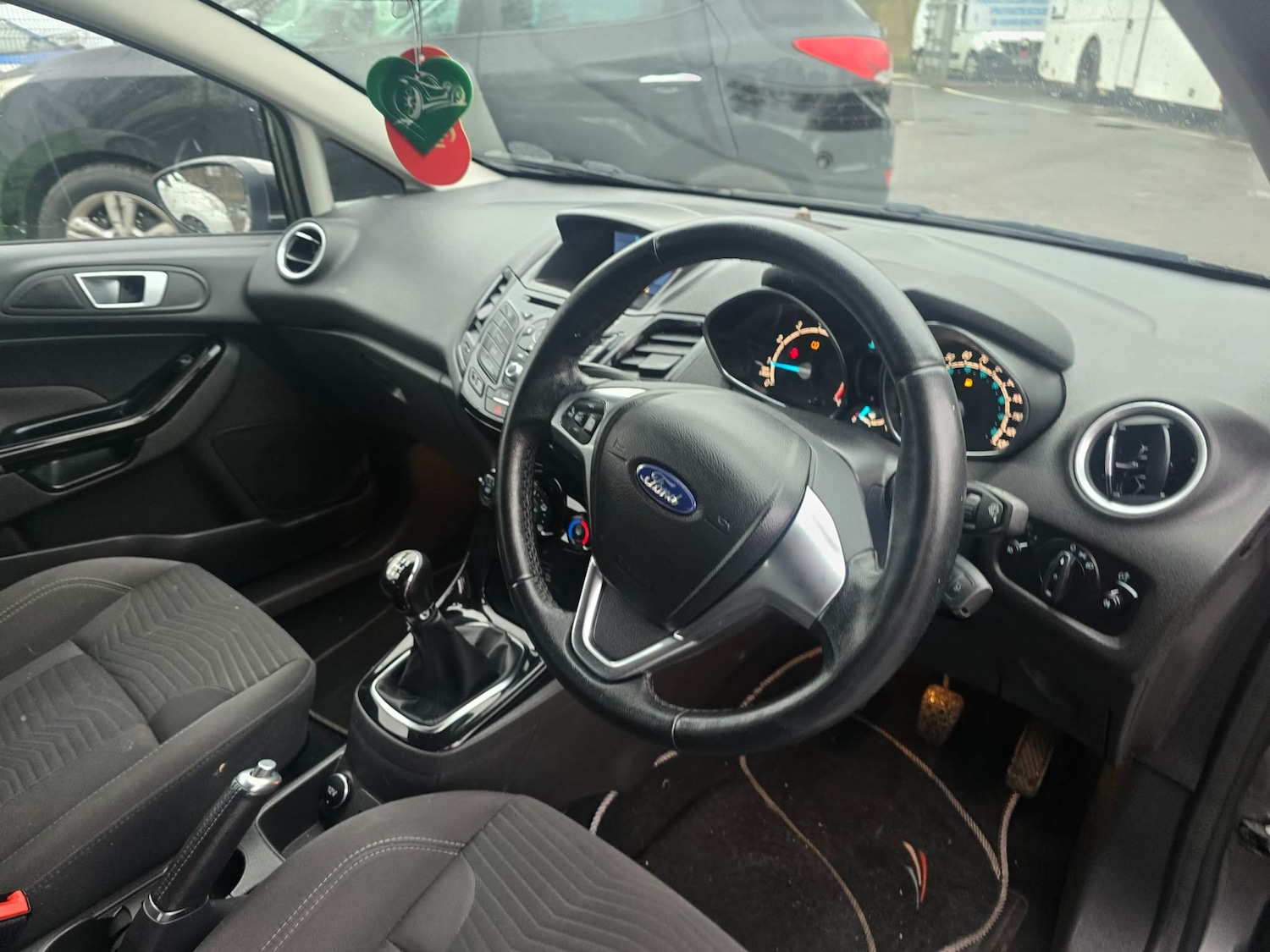 Used Ford Fiesta 2017 for sale - 77665149: Photo 7