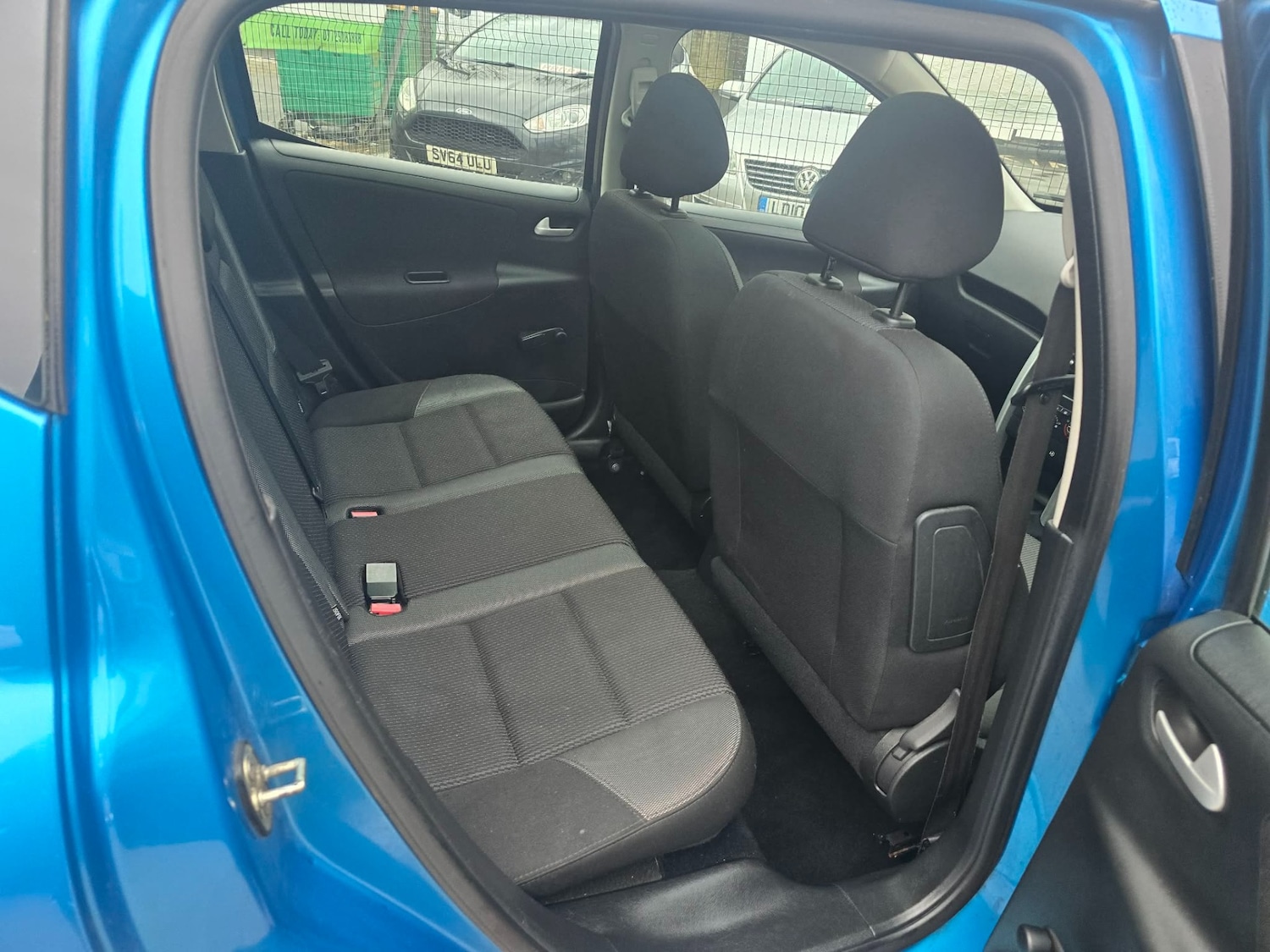 Used Peugeot 207 2013 for sale - 77501263: Photo 10