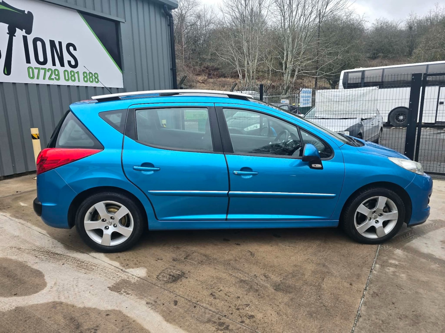 Used Peugeot 207 2013 for sale - 77501263: Photo 2