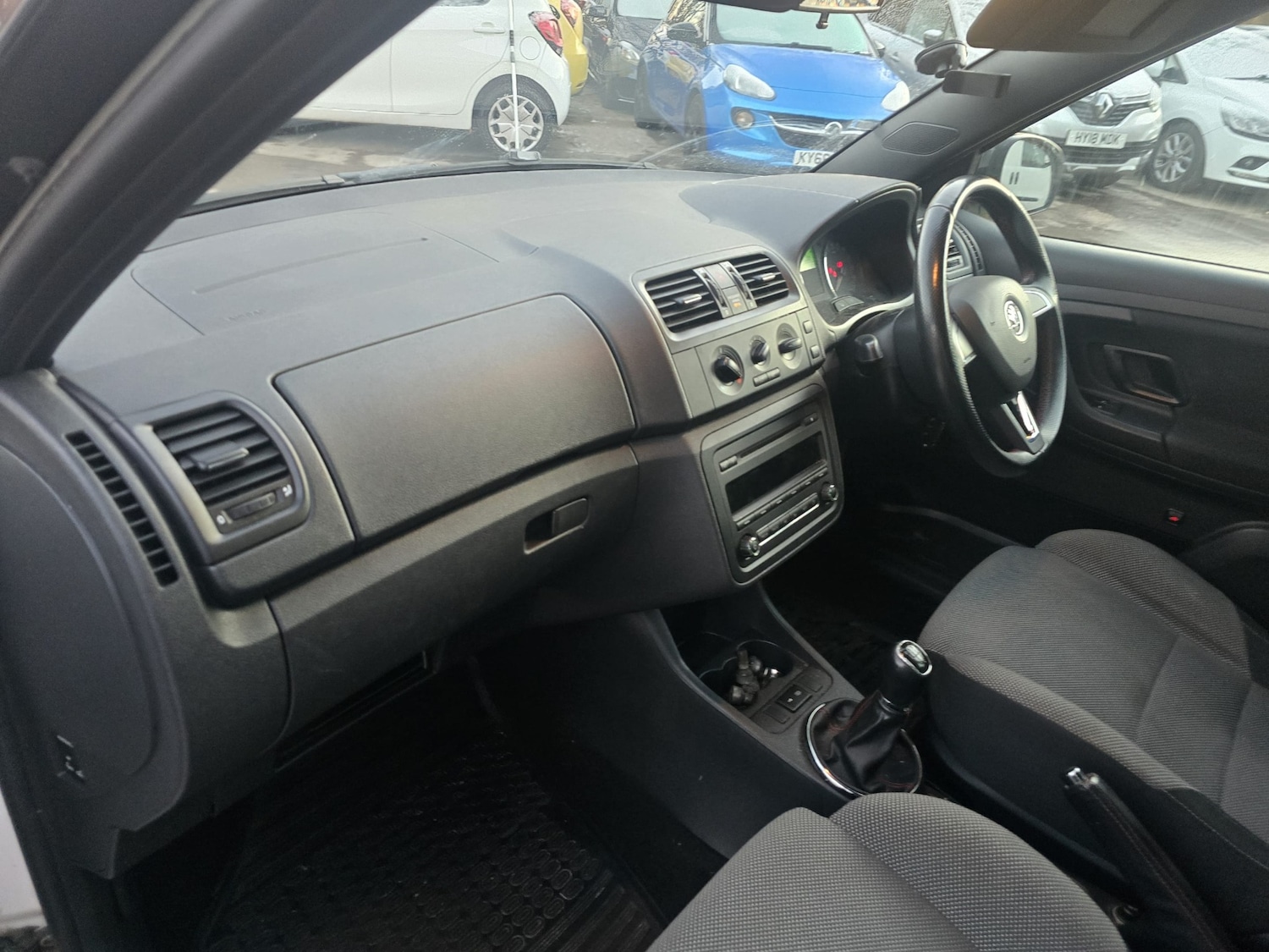 Used Skoda Fabia 2014 for sale - 76640093: Photo 11