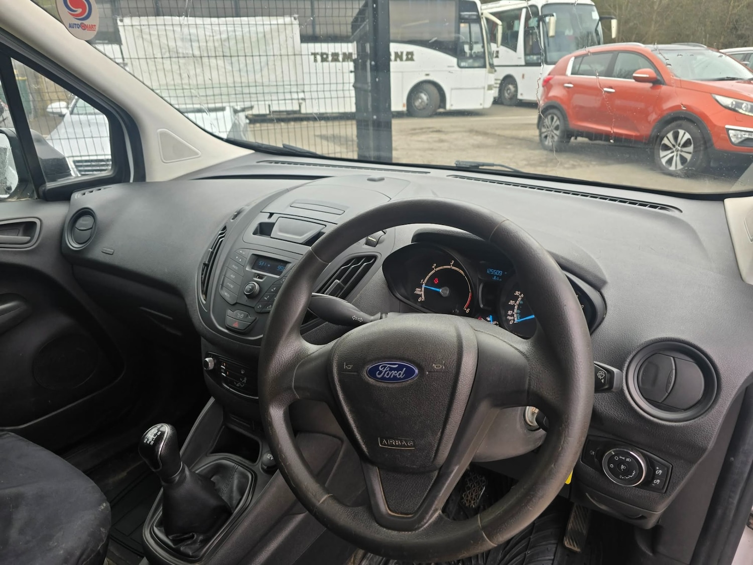 Used Ford Transit Courier 2018 for sale - 78092849: Photo 8