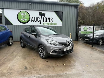 Used Renault Captur 2018 for sale - 76426414: Photo
