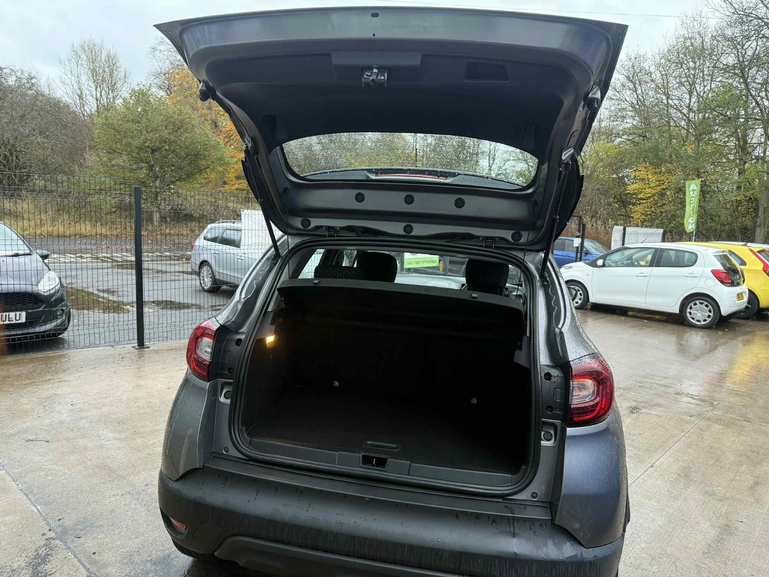 Used Renault Captur 2018 for sale - 76426414: Photo 8