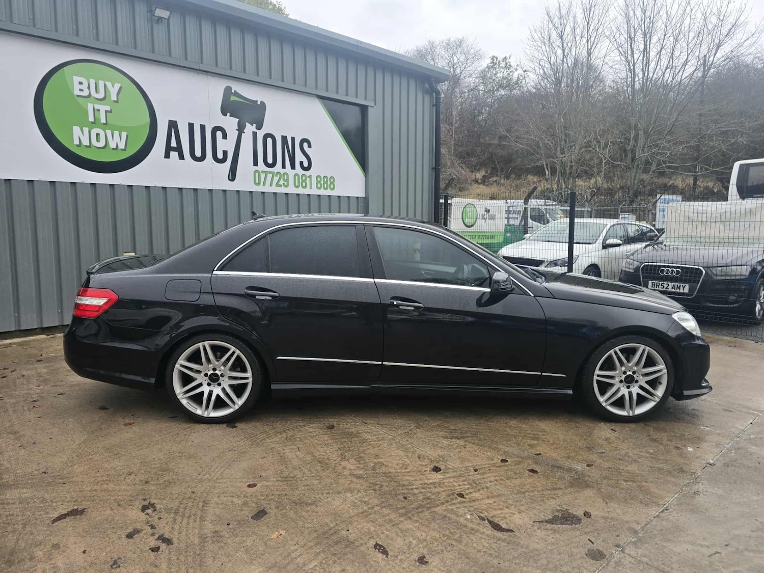 Used Mercedes-Benz E Class 2012 for sale - 76706354: Photo 6