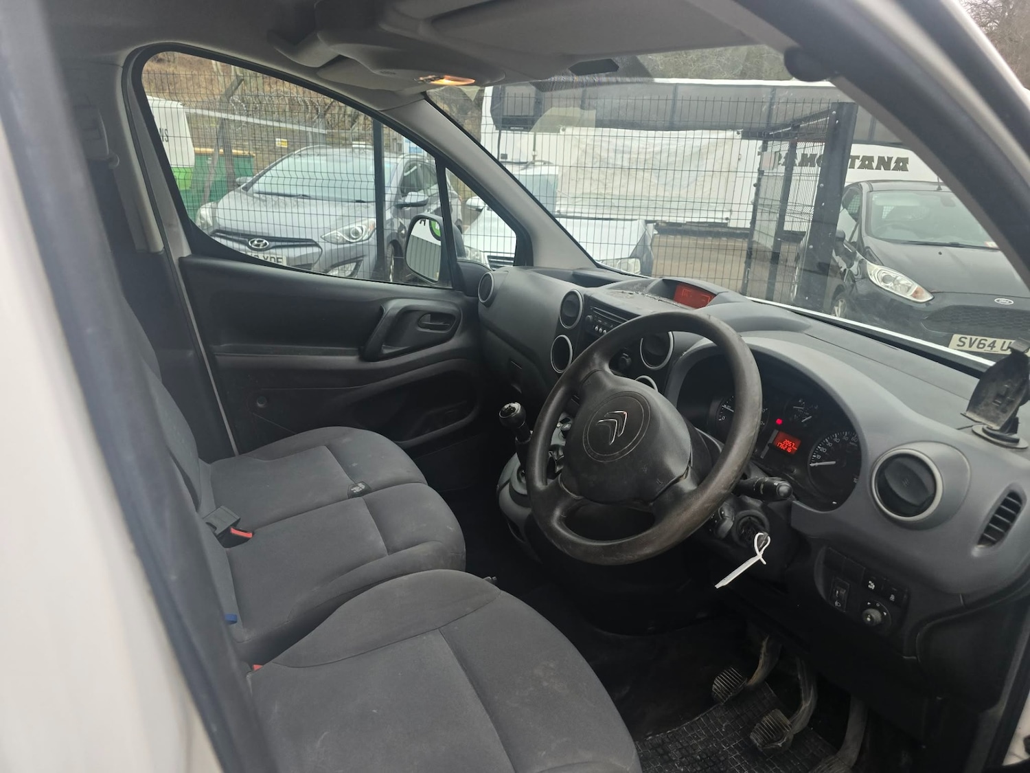 Used Citroen Berlingo 2015 for sale - 77759643: Photo 6