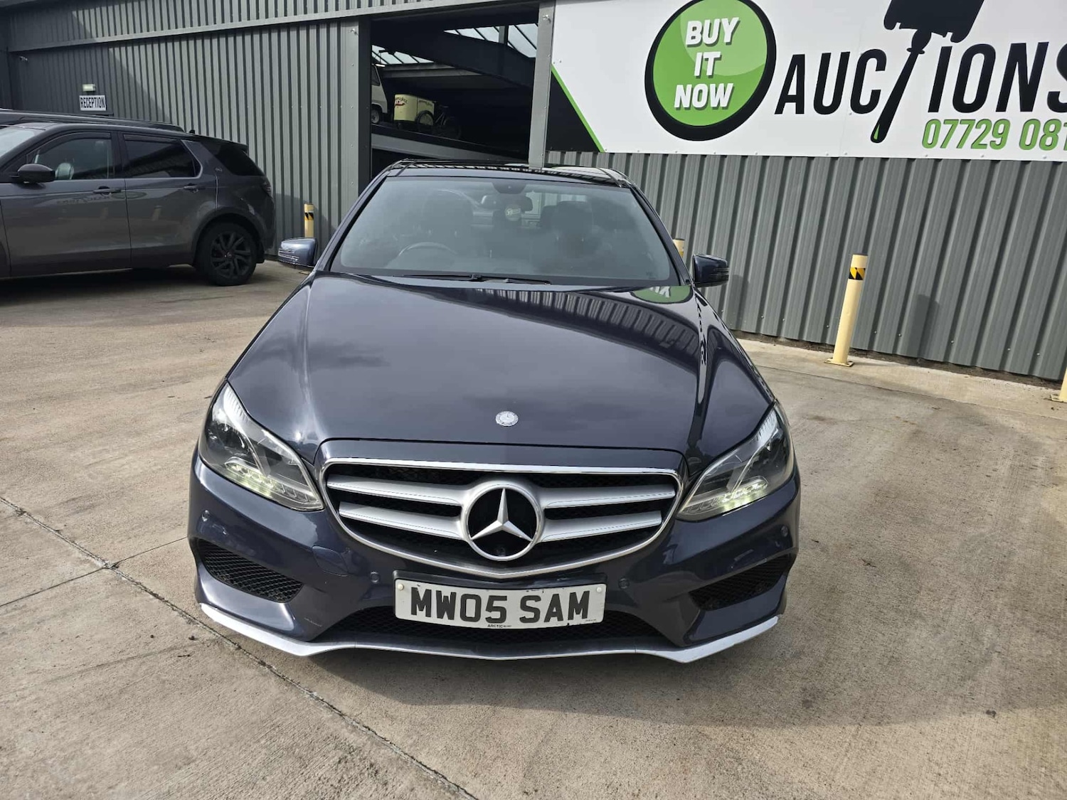 Used Mercedes-Benz E Class 2013 for sale - 75996110: Photo 9