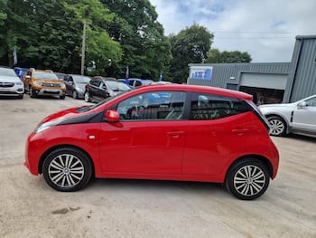 Used Toyota AYGO 2015 for sale - 79627938: Photo