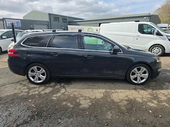 Used Peugeot 308 2015 for sale - 78199193: Photo