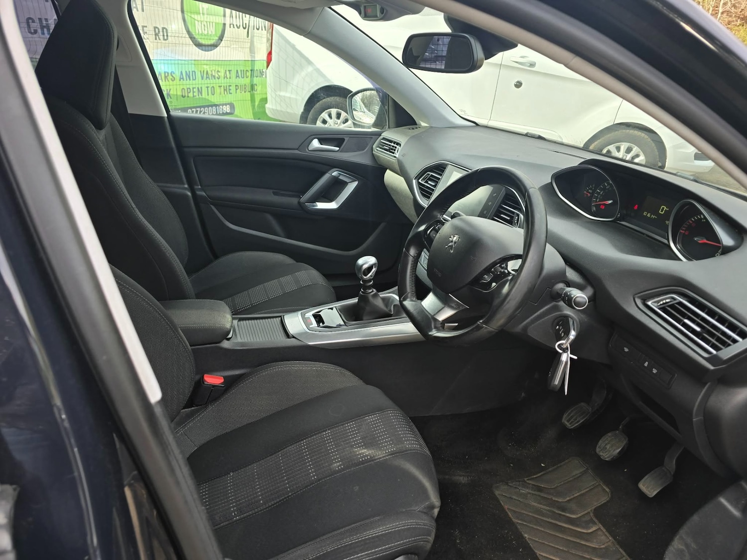 Used Peugeot 308 2015 for sale - 78199193: Photo 8