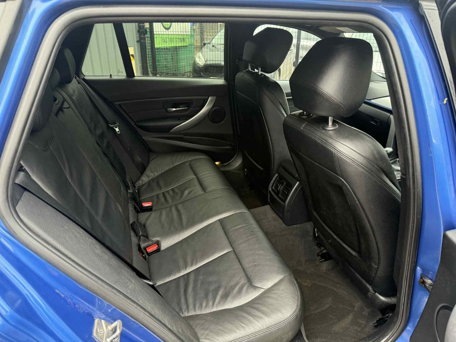 Used BMW 3 Series 2013 for sale - 76477368: Photo 5