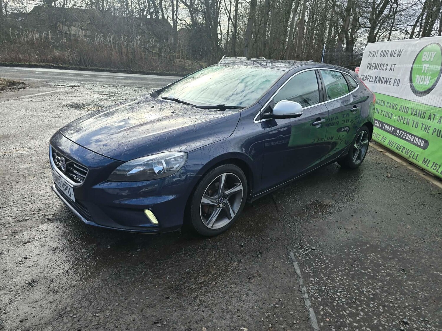 Used Volvo V40 2015 for sale - 77714957: Photo 2