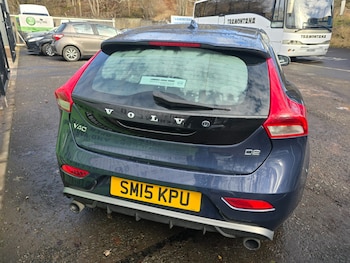 Used Volvo V40 2015 for sale - 77714957: Photo