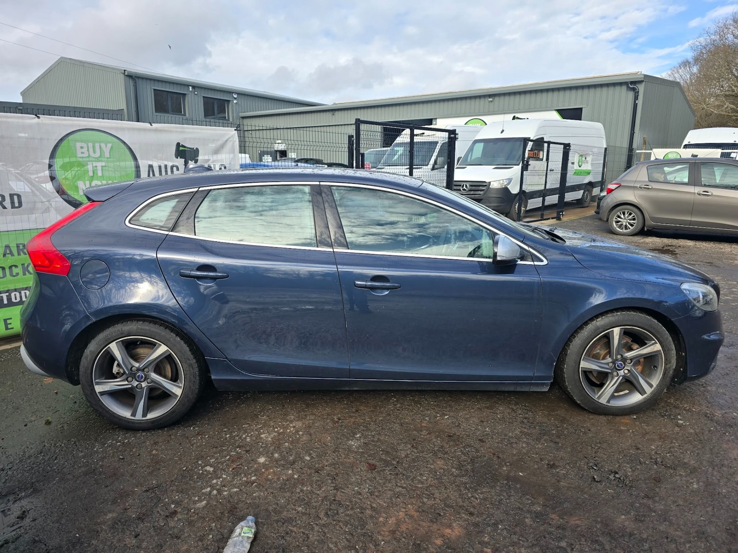 Used Volvo V40 2015 for sale - 77714957: Photo 5