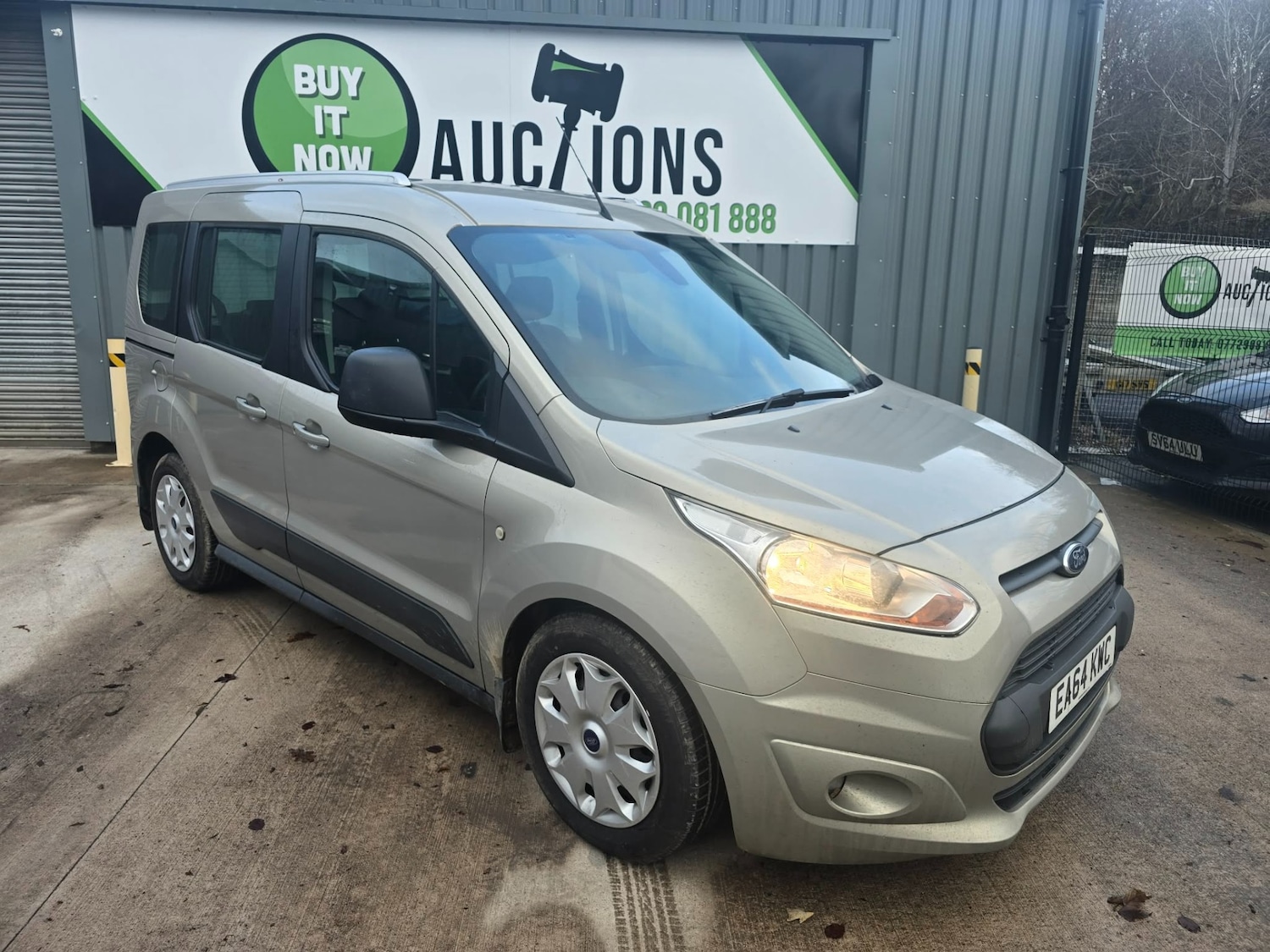 Used Ford Transit Connect 2014 for sale - 76807563: Photo 1