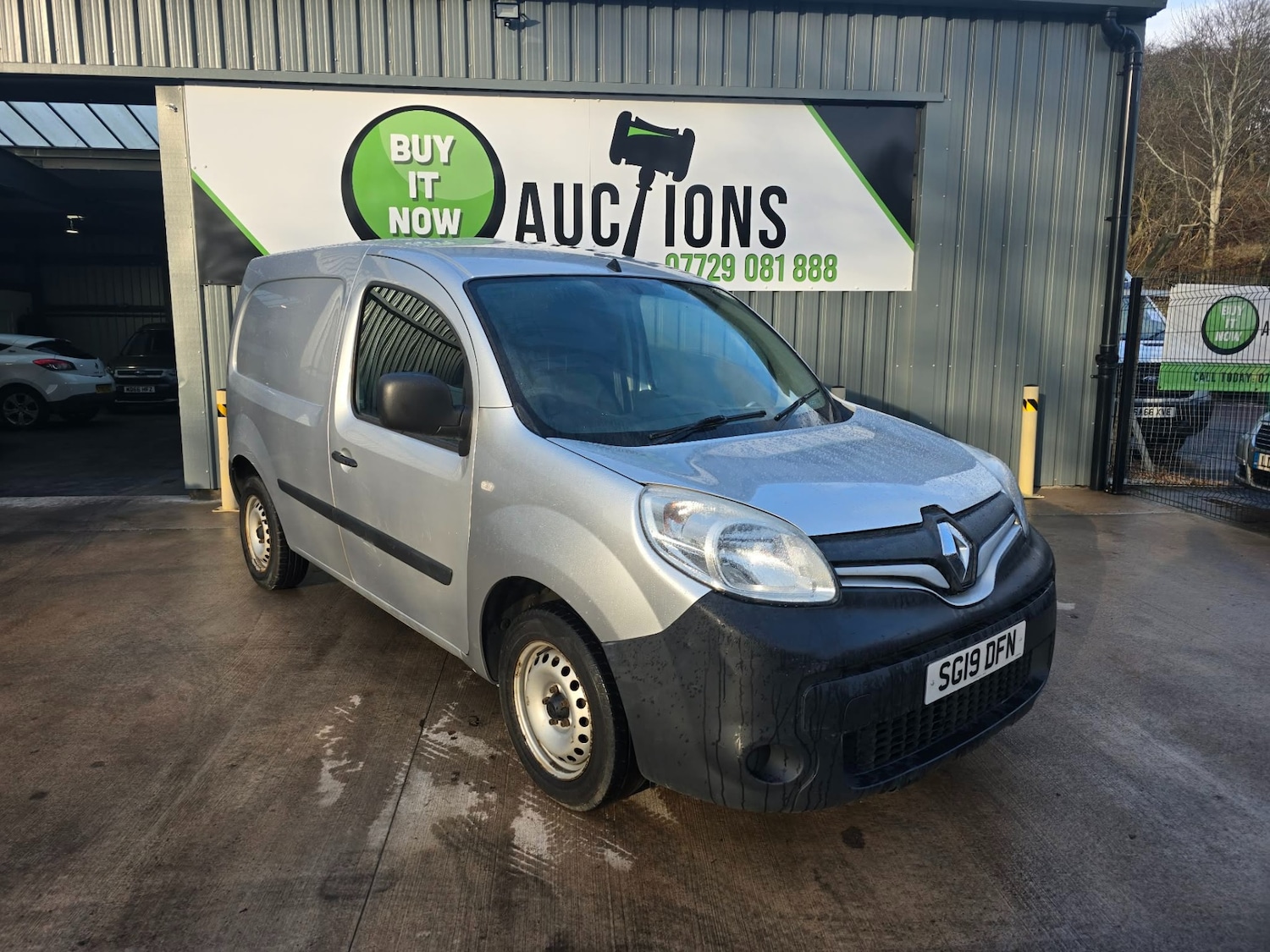 Used Renault Kangoo 2019 for sale - 77404639: Photo 1
