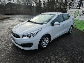Used Kia Ceed 2017 for sale - 77712974: Photo