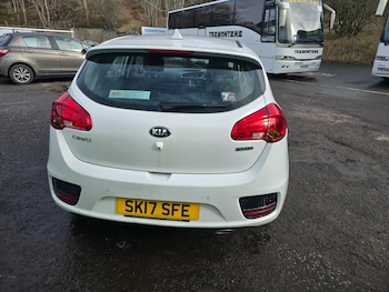 Used Kia Ceed 2017 for sale - 77712974: Photo