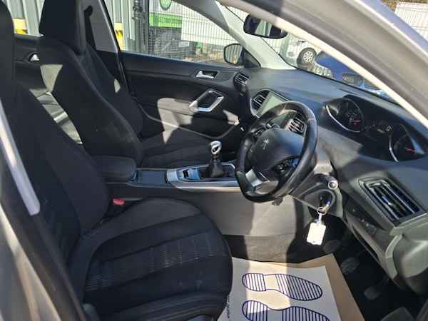 Used Peugeot 308 2015 for sale - 74181657: Photo 11