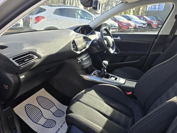 Used Peugeot 308 2015 for sale - 74181657: Photo 8