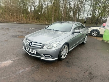 Used Mercedes-Benz E Class 2010 for sale - 78266775: Photo