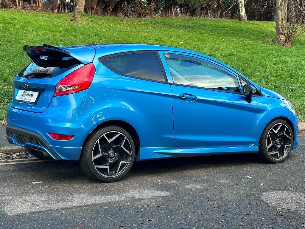 Used Ford Fiesta 2009 for sale - 77172908: Photo 2