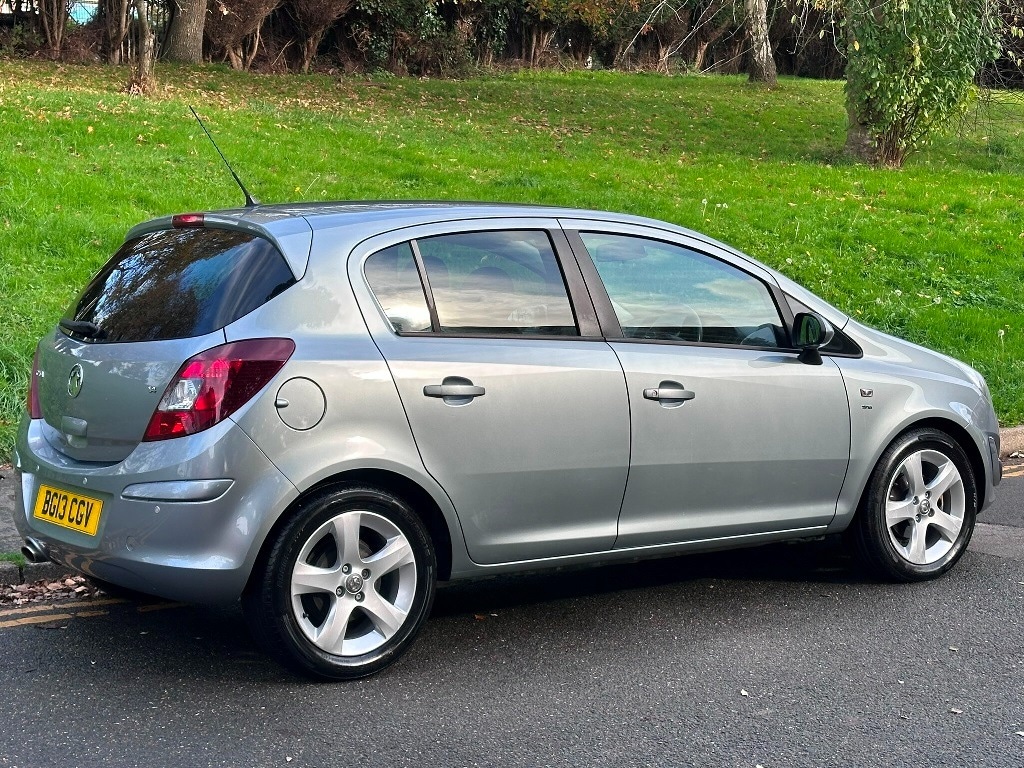 Used Vauxhall Corsa 2013 for sale - 76595549: Photo 2