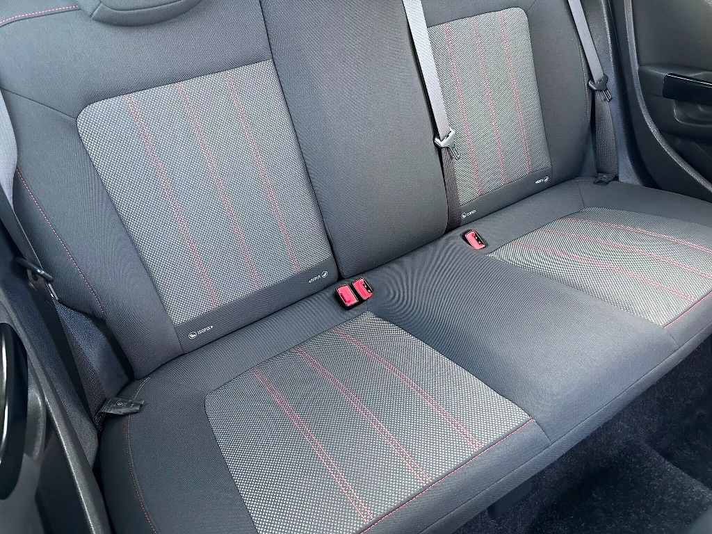 Used Vauxhall Corsa 2013 for sale - 76595549: Photo 4