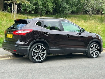 Used Nissan Qashqai 2015 for sale - 75454195: Photo