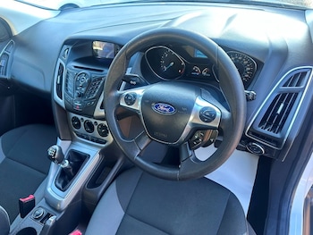 Used Ford Focus 2012 for sale - 76595547: Photo