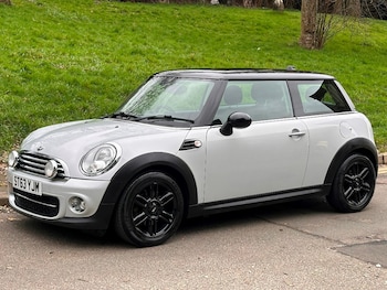 2013 (63) - 1.6 Cooper D 3dr