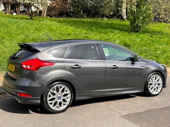 Used Ford Focus 2015 for sale - 78210955: Photo