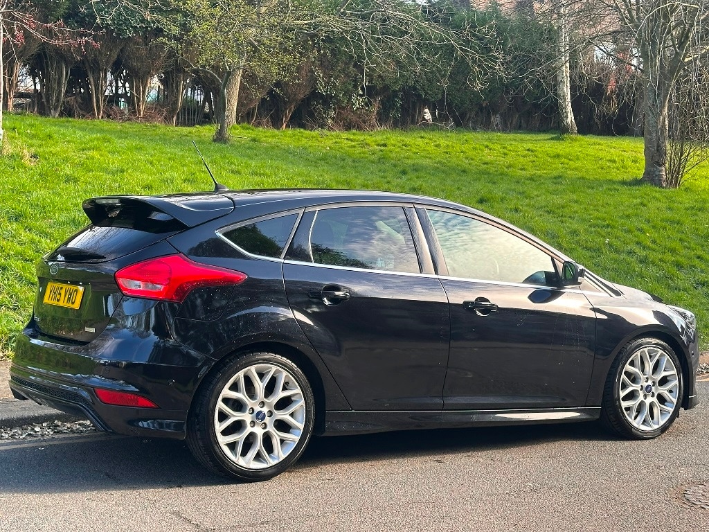 Used Ford Focus 2015 for sale - 77483250: Photo 2