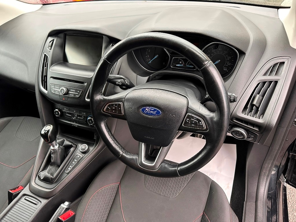 Used Ford Focus 2015 for sale - 77483250: Photo 3