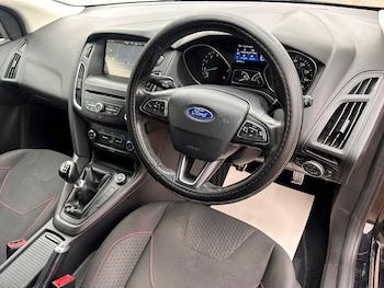 Used Ford Focus 2015 for sale - 78477436: Photo