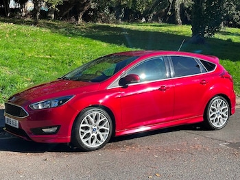 2015 (15) - 1.0 EcoBoost 125 Zetec S 5dr