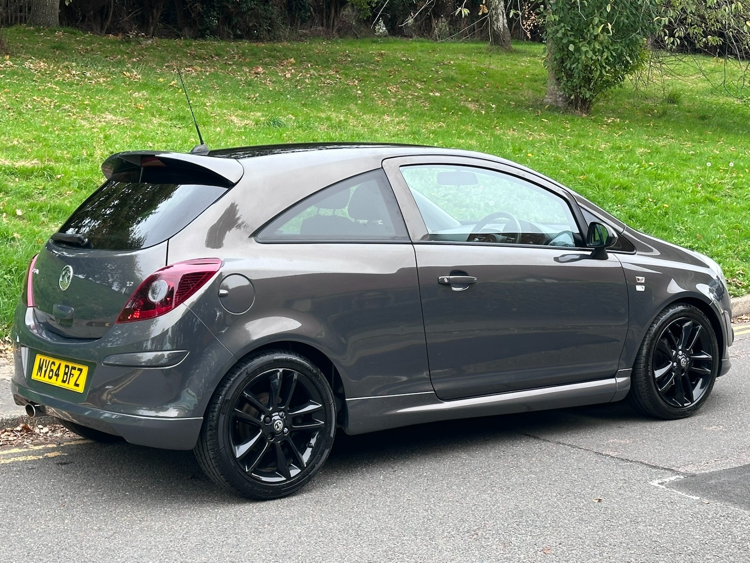 Used Vauxhall Corsa 2014 for sale - 76244627: Photo 2