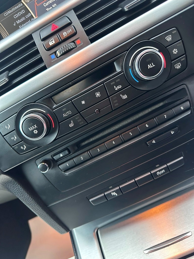 Used BMW 3 Series 2011 for sale - 77019981: Photo 12