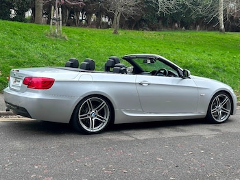 Used BMW 3 Series 2011 for sale - 77019981: Photo