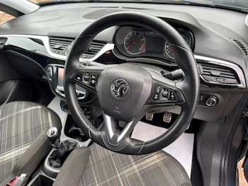 Used Vauxhall Corsa 2015 for sale - 77679793: Photo