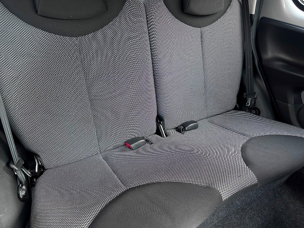 Used Toyota AYGO 2014 for sale - 76817605: Photo 4