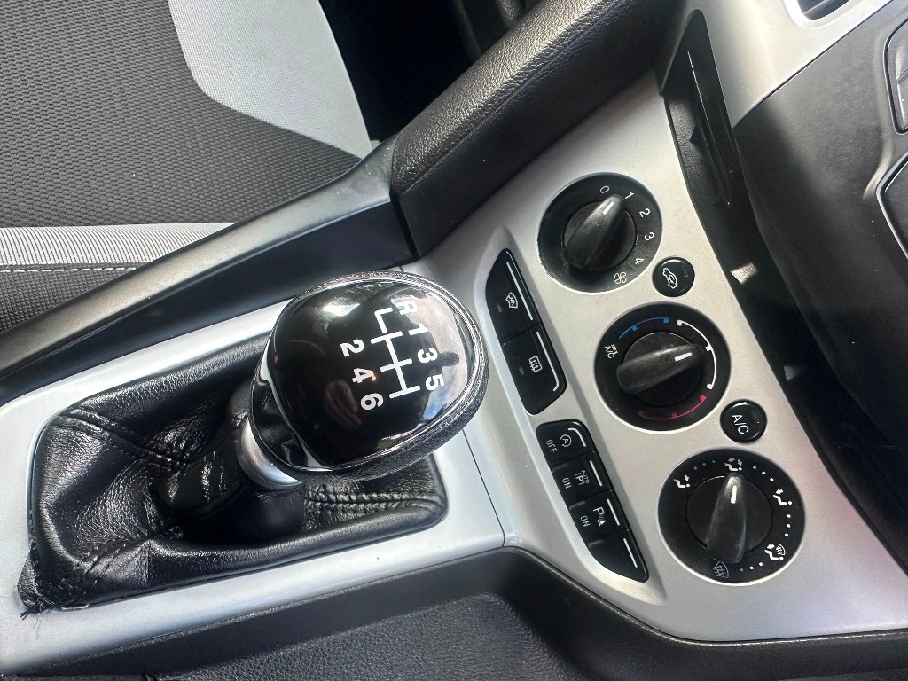 Used Ford Focus 2014 for sale - 77019920: Photo 5