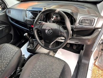 Used Vauxhall Combo 2014 for sale - 77691140: Photo