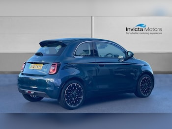 Used Fiat 500e 2022 for sale - 77385105: Photo