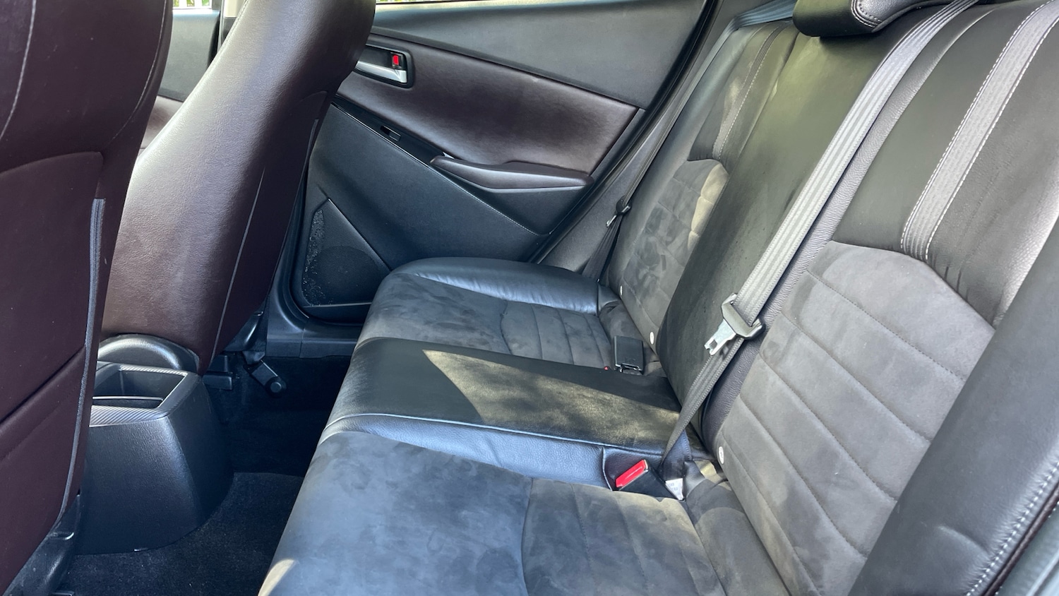Used Mazda Mazda2 2018 for sale - 76030189: Photo 14